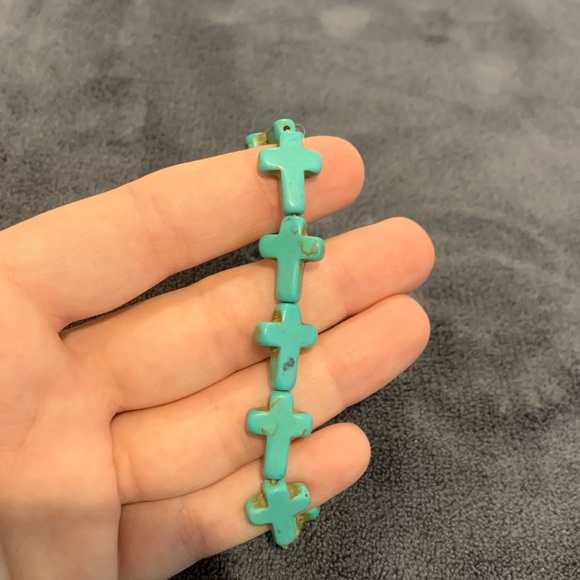 Cross bracelet - Picture 3 of 3